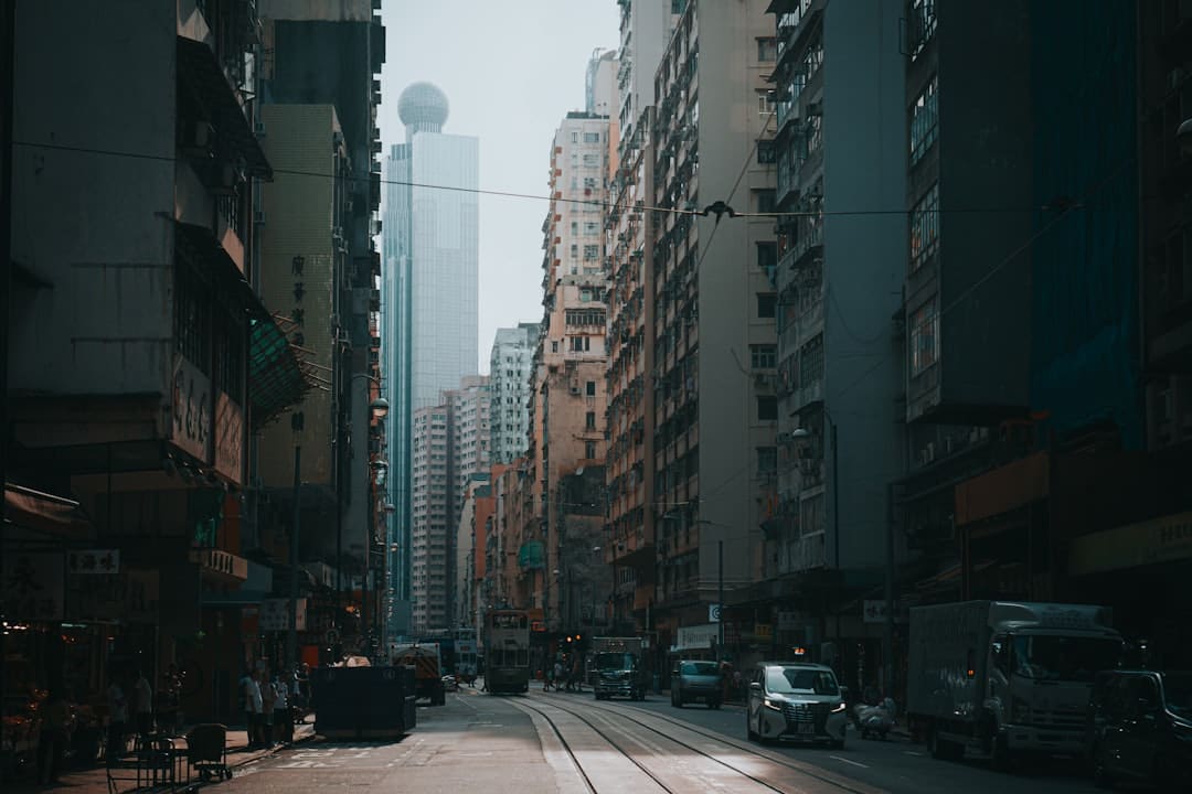 韩磊妻子其其格发声明称被假充身份